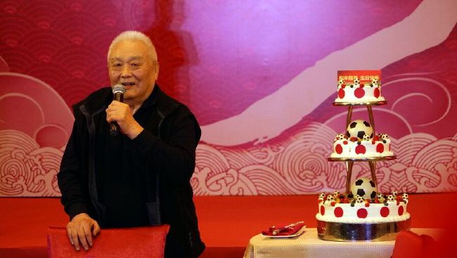 国产cd丝袜小薰露出社区